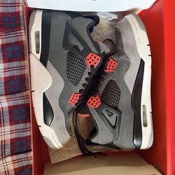 Jordan 4 infrareds