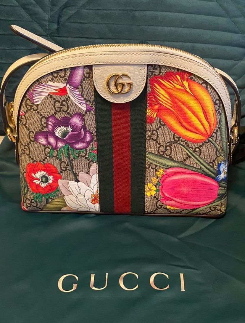 Authentic Gucci GG Supreme Flora Small Ophidia Dome Bag