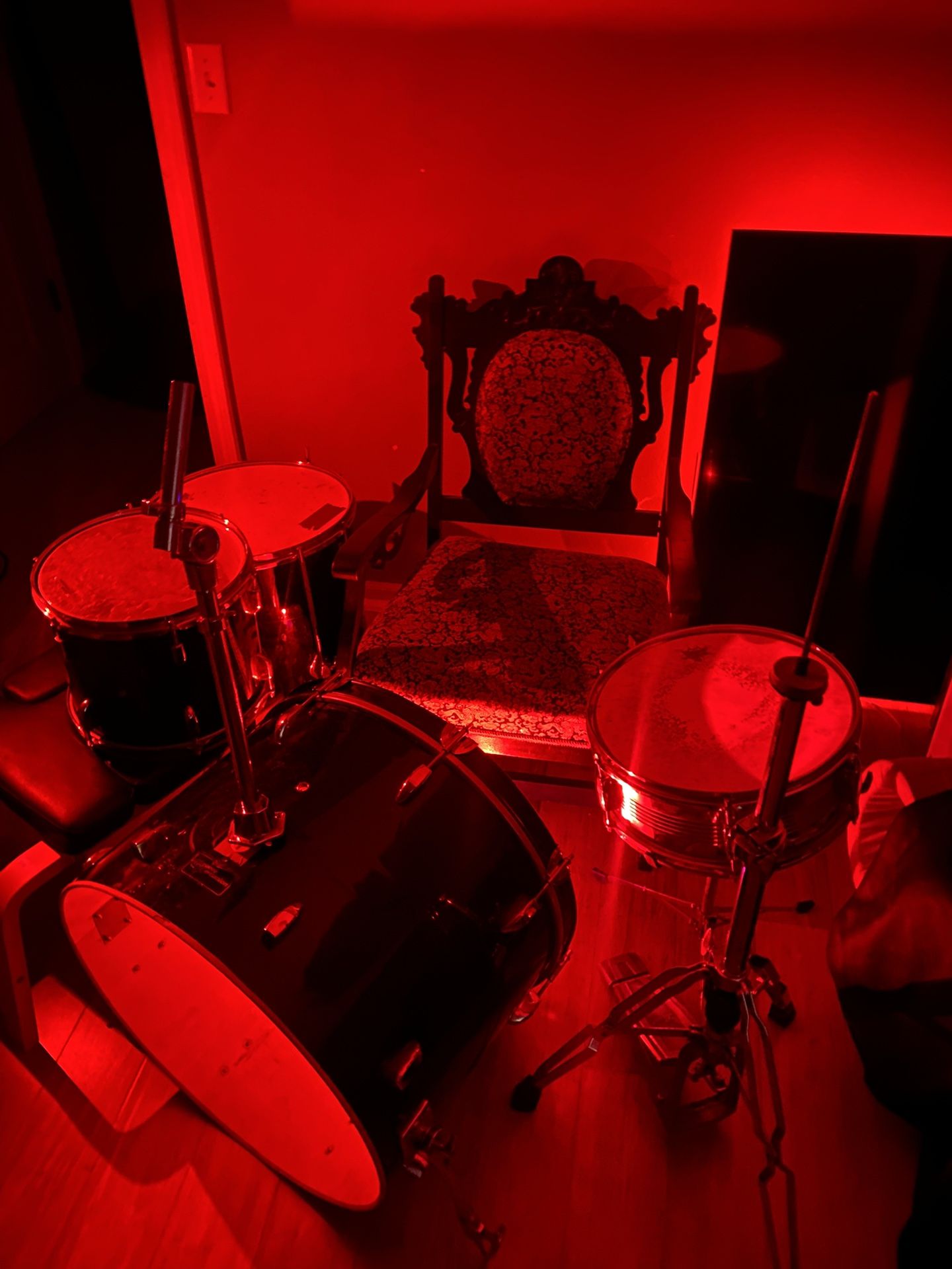 Drum Set Kit Bass, Snare, Tom, Floor Tom Hi Hat
