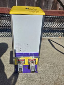 Sticker Vending Machine - Pokémon card trading station