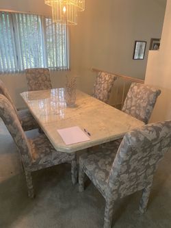 Dining set