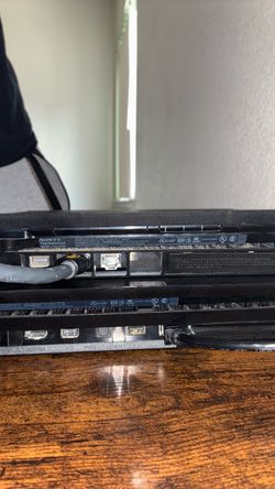 PS4 Slim 1TB
