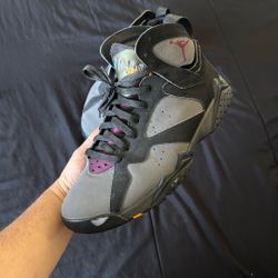 Jordan 7 Bordeaux Size 9 1/2 Black Charcoal 
