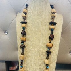 LONG ORGANIC NECKLACE $15.00