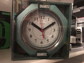 Quartz Clock New
