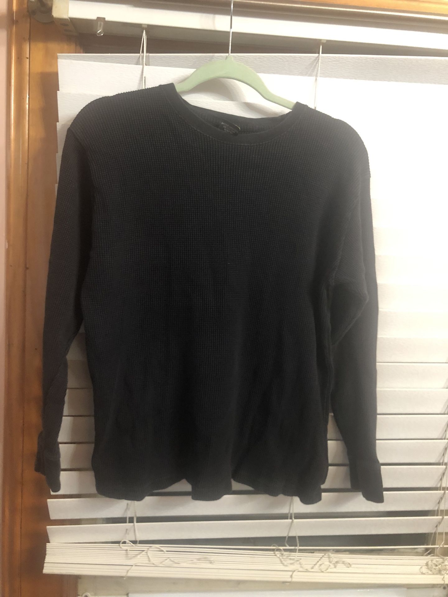 GEMROCK Black Thermal Shirt – Size L