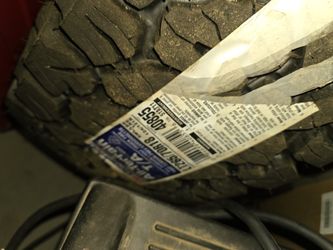 CHEVY SILVERADO TIRE & RIM BRAND NEW