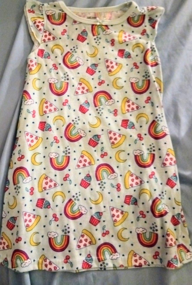 Nightgown Size 3 T 