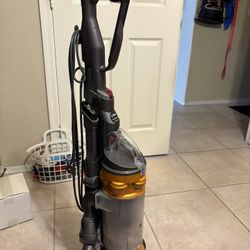 Dyson 25 DC