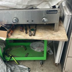 Professional Connerton Grilled, 