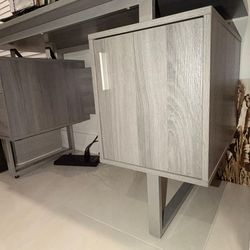 Techni Mobili Modern Office Desk with Storage, Gray