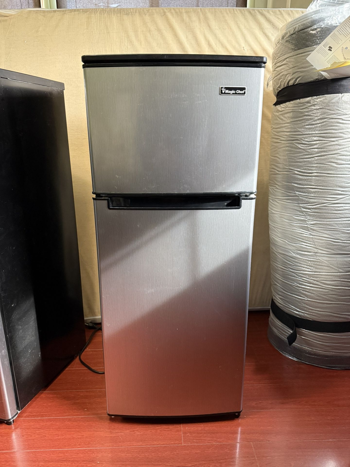 Magic Chef 4.5 Cu. Ft. Double Door Mini Fridge