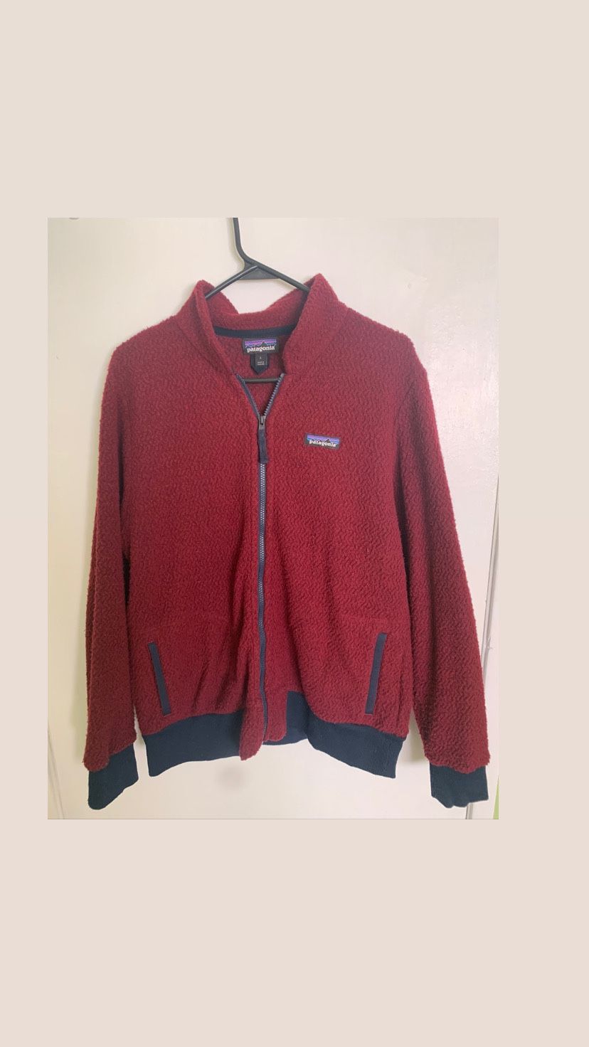 Patagonia Women’s Woolyester Fleece Jacket Red With Navy Trim