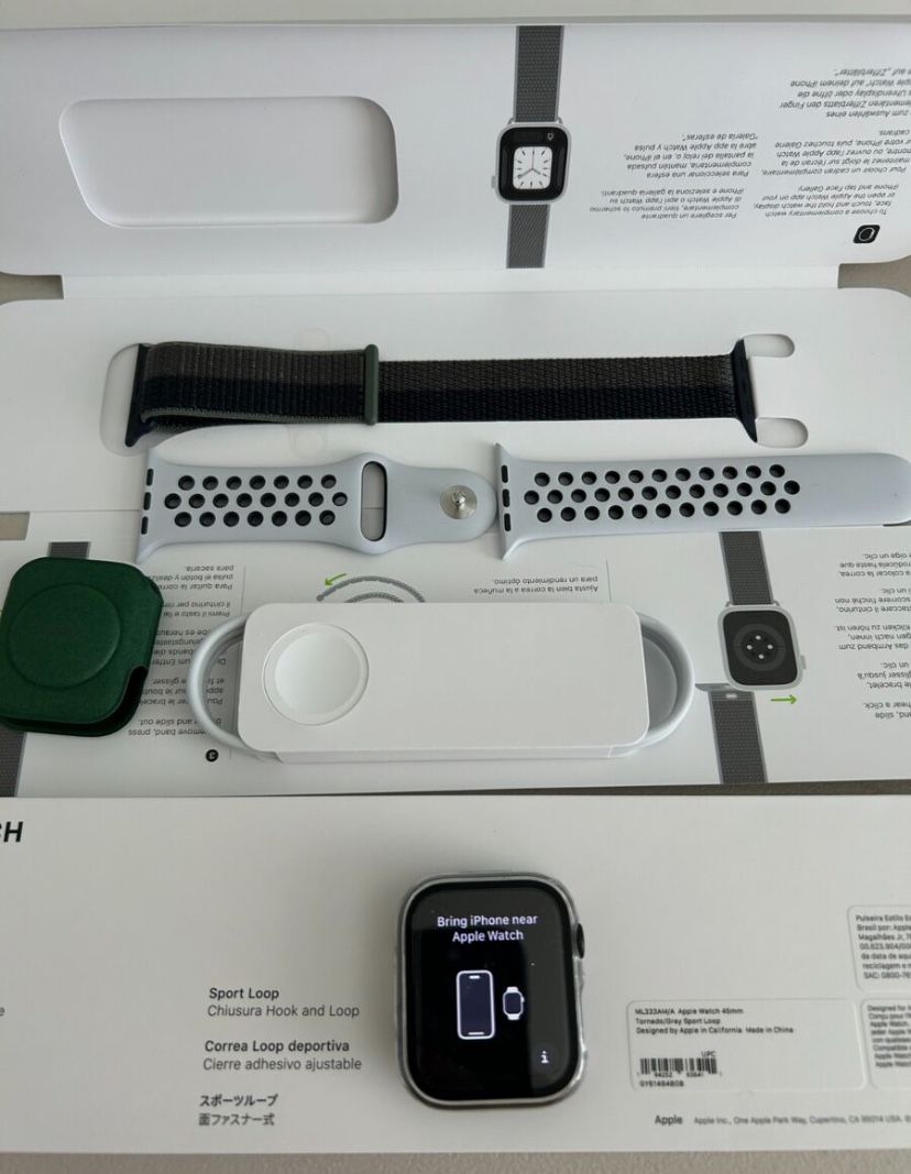Apple Watch Series 7 45mm Midnight Aluminum Case Blue/Green Sport Loop * used *