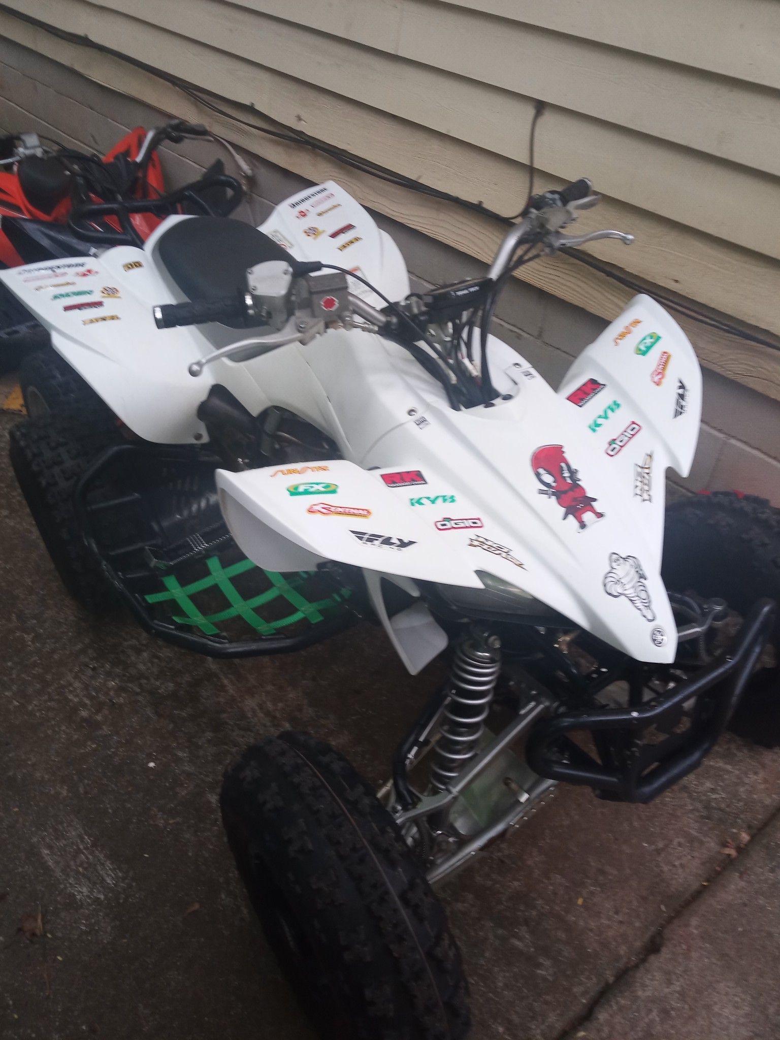 2012 yfz 450 super clean and have the title this bike isn't for beginners it has alot of power