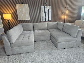 Light Gray Thomasville Tisdale 5-piece Modular Fabric Sectional