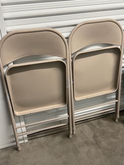 Tan Metal Folding Chairs – Set of 2