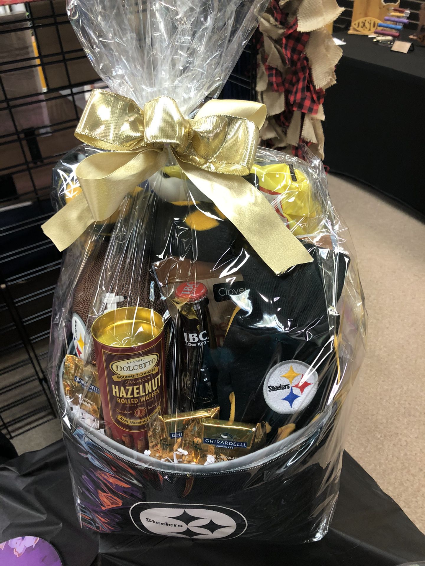 Steelers Fan Christmas Gift Basket In a Cooler - Large Unisex Gift