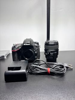 Nikon D600 Full-Frame DSLR + Nikon 60mm f/2.8D Macro Lens Bundle