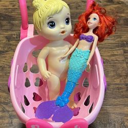 Disney Minnie Mouse  Cart With Dolls