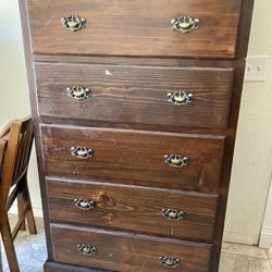 Solid Pine Wood 5 Drawers Chest.