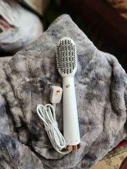 T3 Hair dryer paddle brush