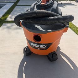 Rigid Shop Vac