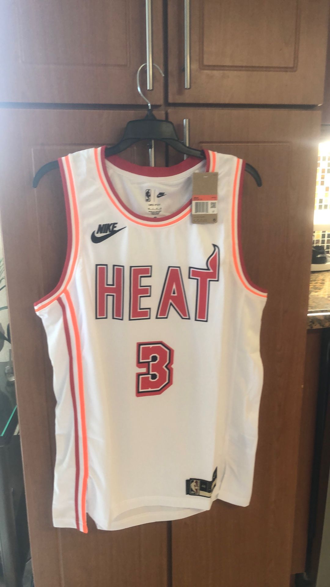 Miami Heat jersey throwback brand new size large
