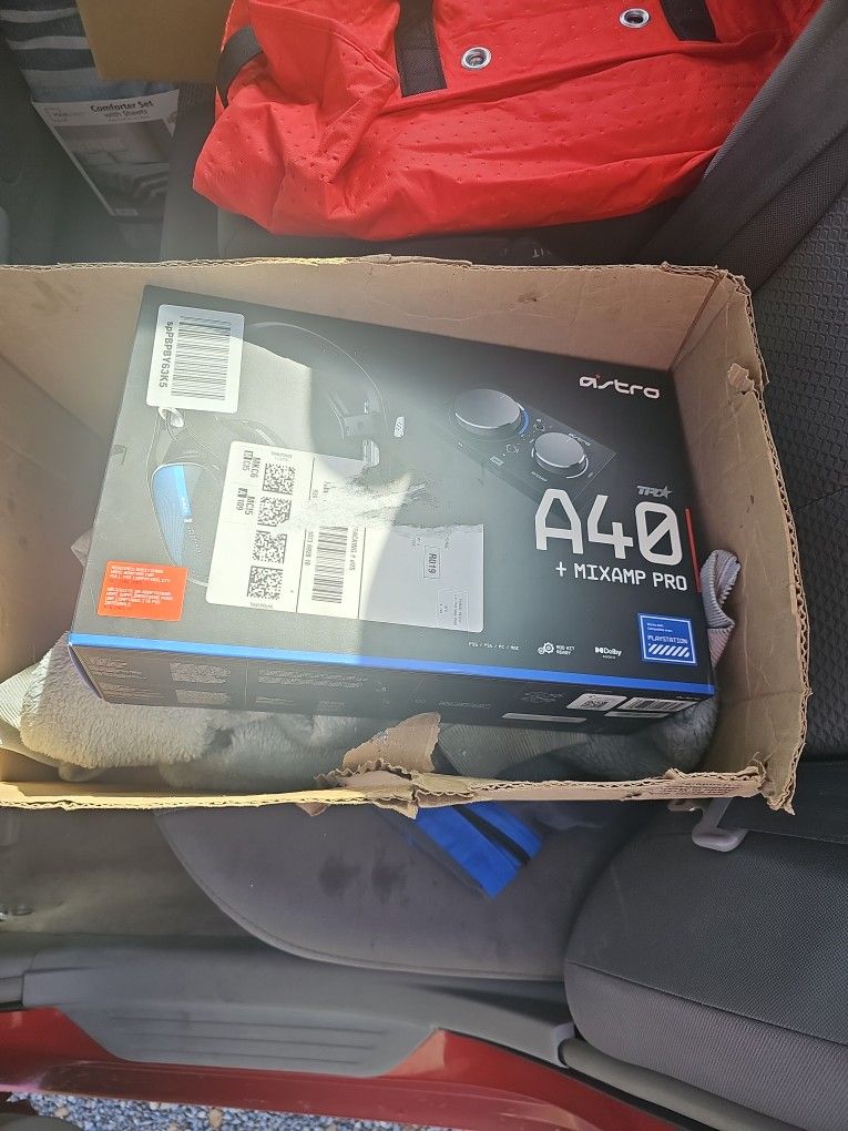 Astro A40s With Mix Amp