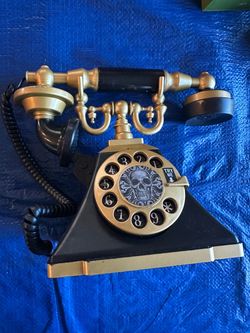 Skull phone