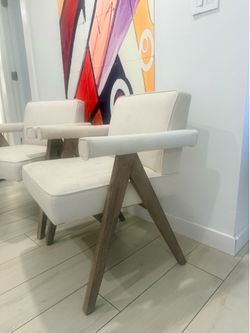 Set of two chairs