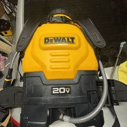 DEWALT Lithium-ion Battery Powered Backpack Sprayer (Tool Only)