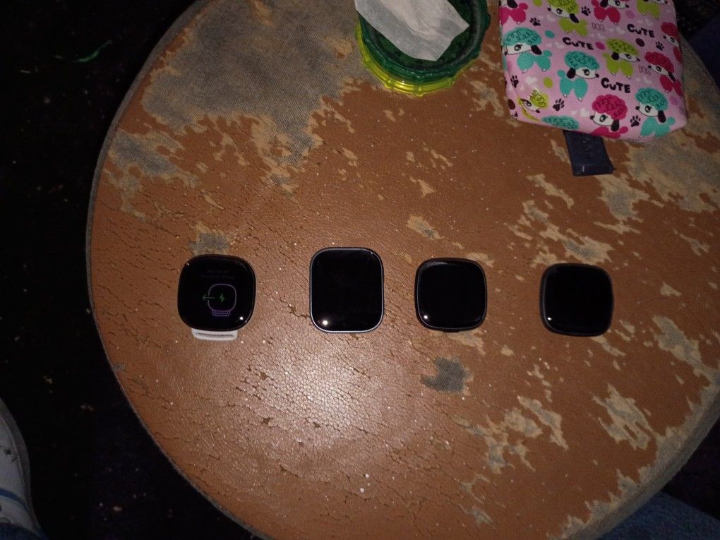 smartwatch  , watch face only , fitbit versa fitbit sense 2 , fitbit for kids , fitbit bit 6