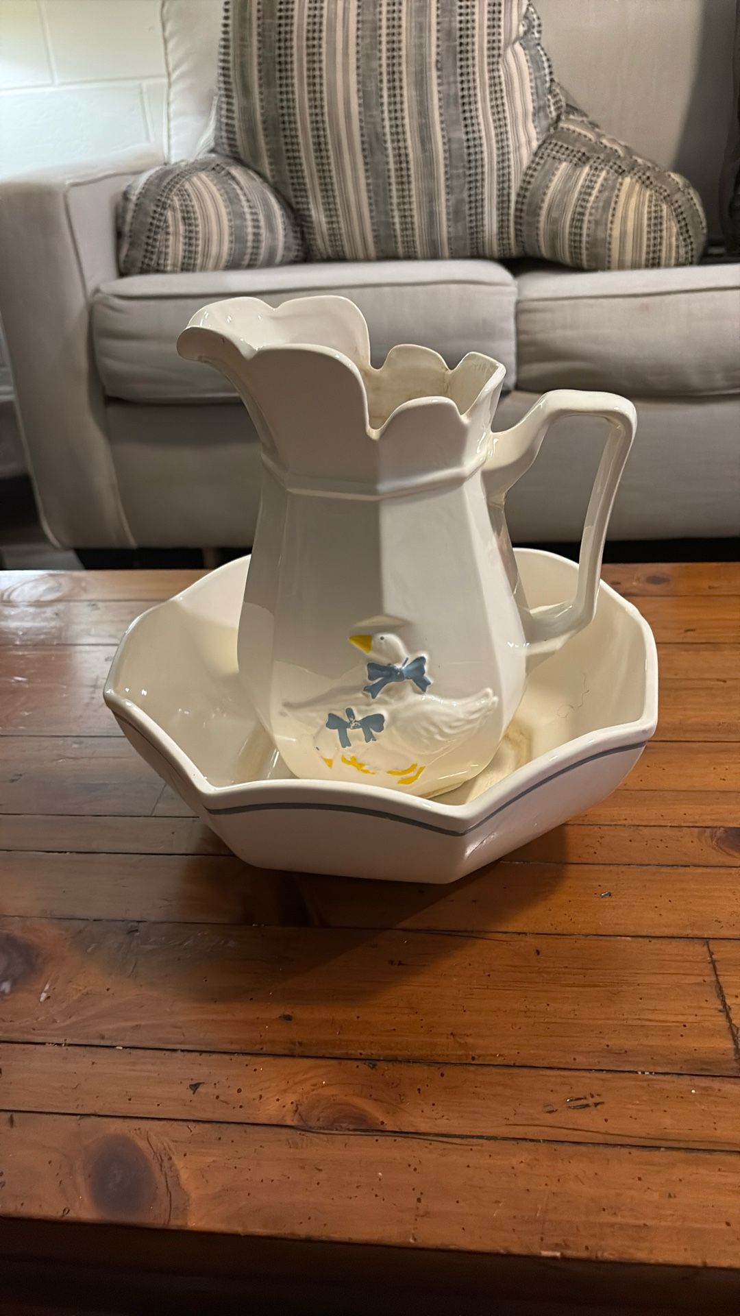 Ceramic Pitcher & Wash Basin Set
