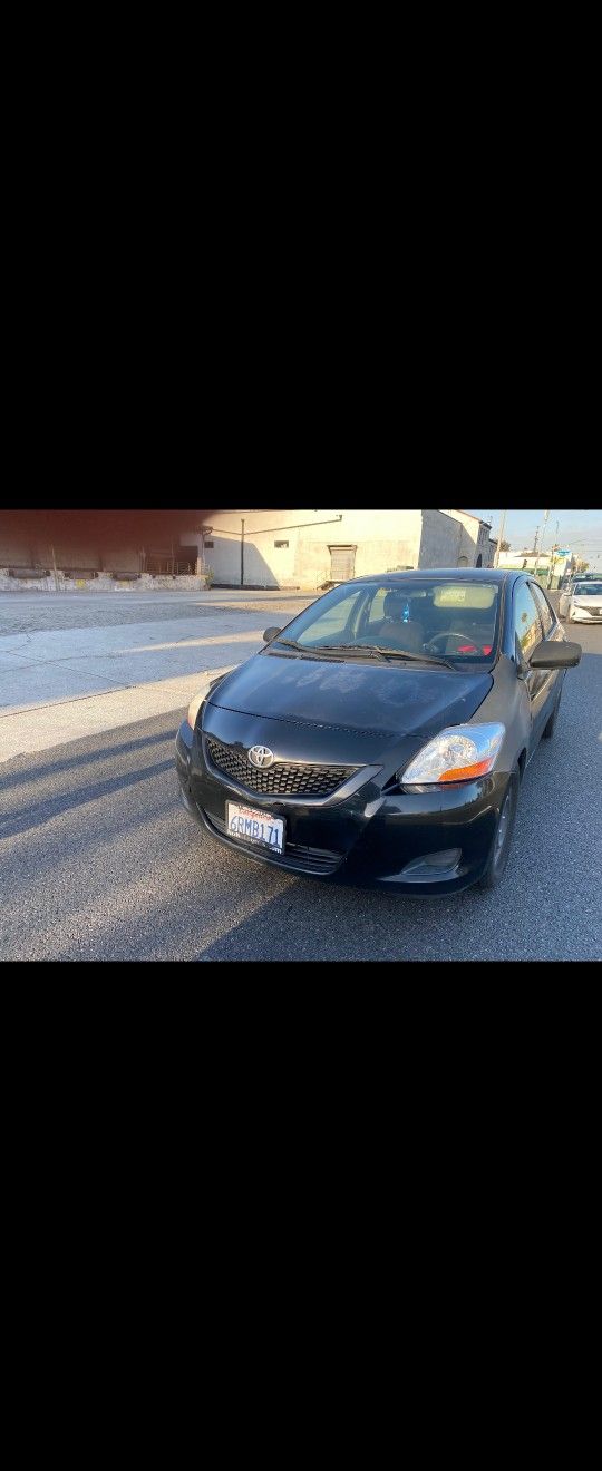 2009 Toyota Yaris