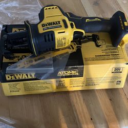 DEWALT ATOMIC 20-Volt MAX Cordless Brushless Compact Reciprocating Saw (Tool-Only)