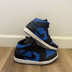 Jordan 1s royal blue