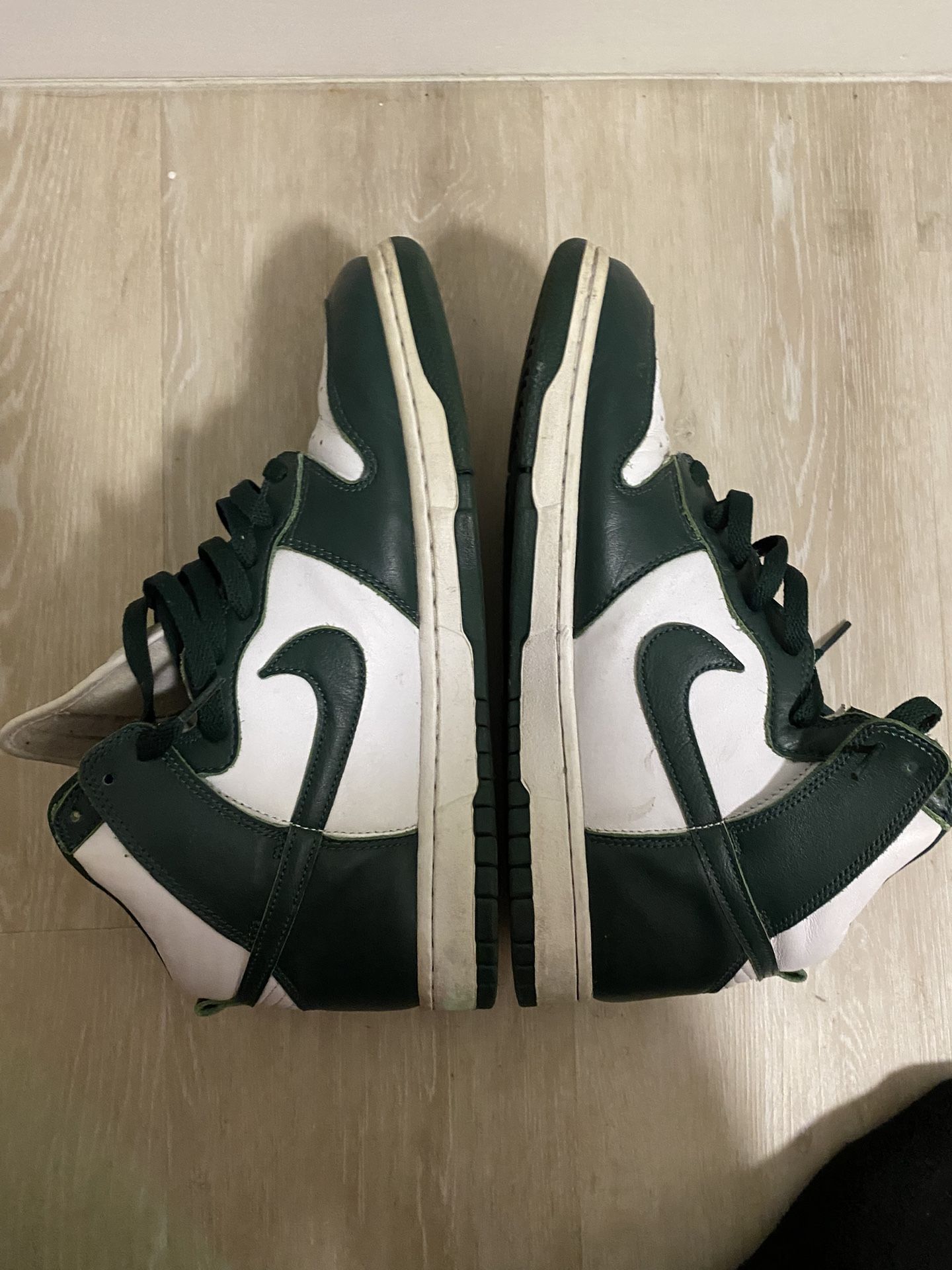 Nike Dunks