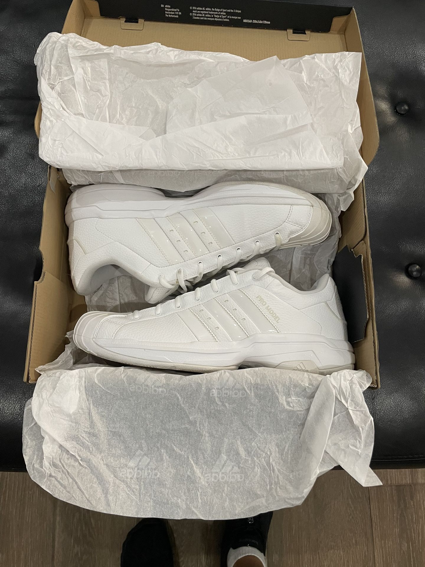 Mens Adidas Pro Model 2G Low, Triple White, Like New, Mens Size 13