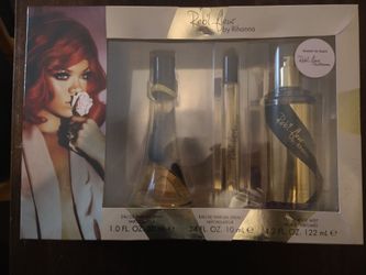 Rihanna perfume collection