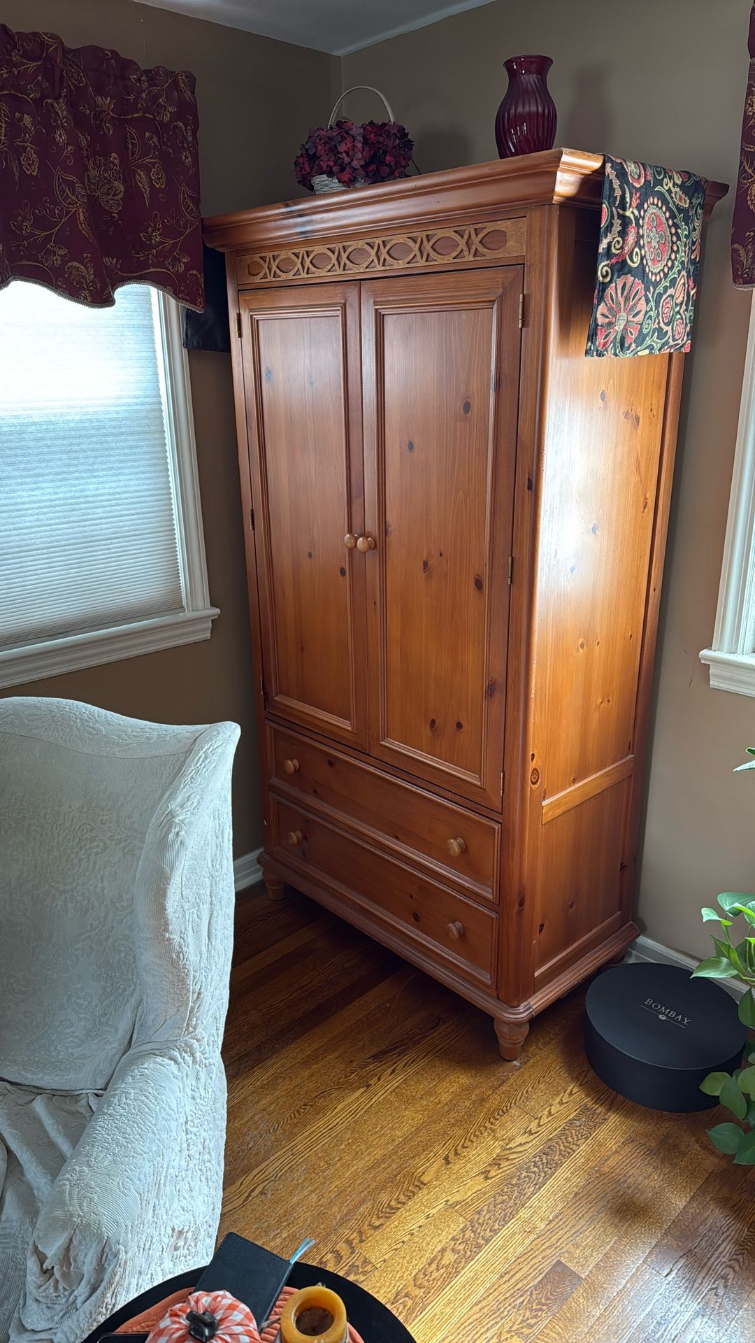 Armoire