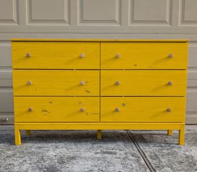 IKEA Wooden 6 drawers dresser painted bright yellow all drawers work well/Pick up Katy