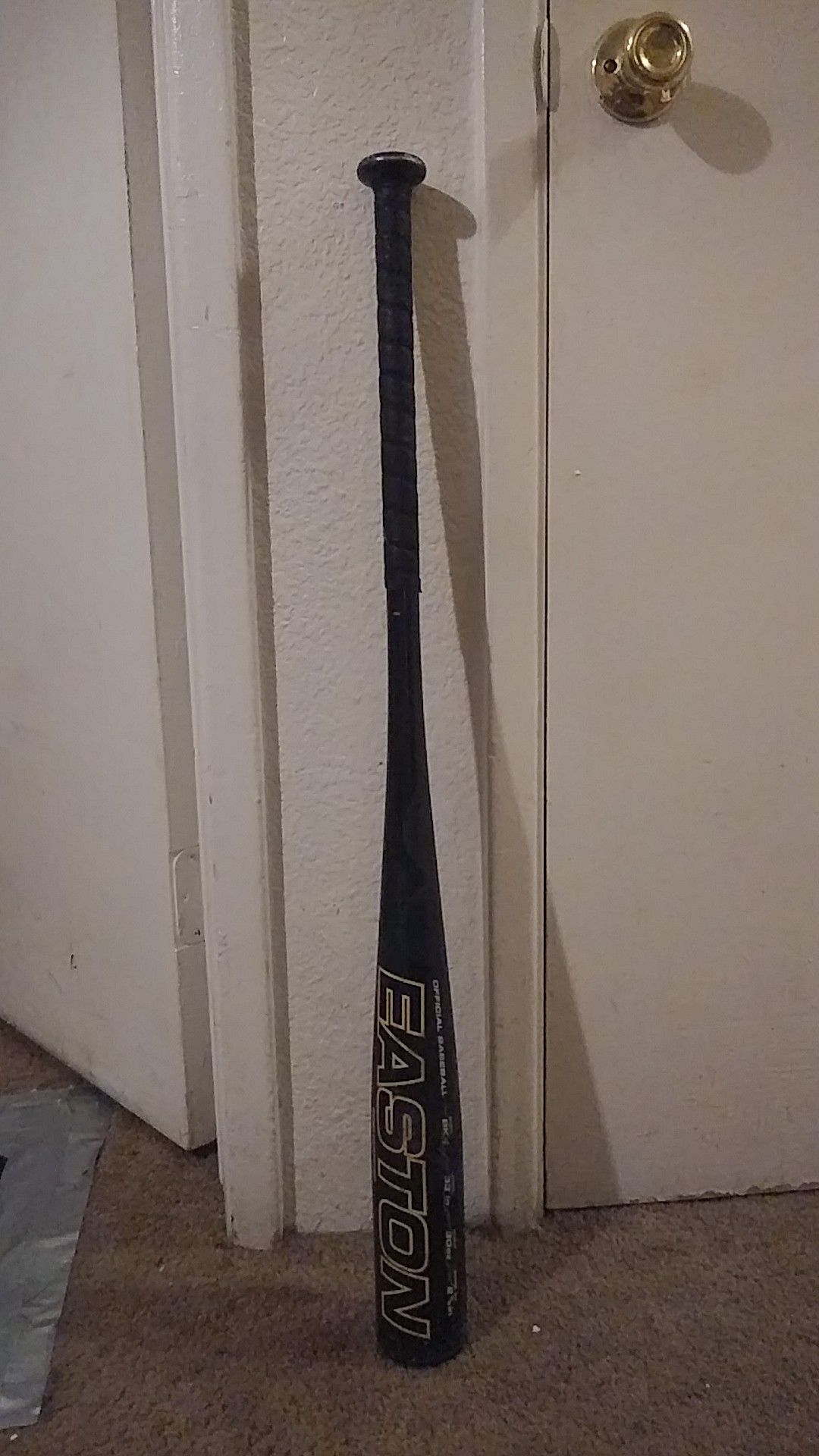 30oz. Easton Hammer Baseball Bat 33in.