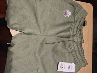 Akademiks clothing shorts