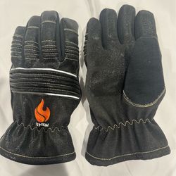 New firefighter gloves large