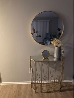 Mirror and vanity