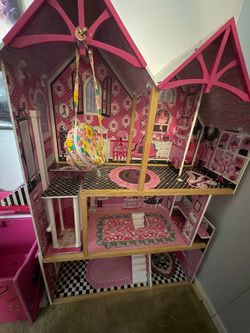 Doll house