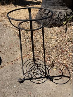 Wrought iron planter only