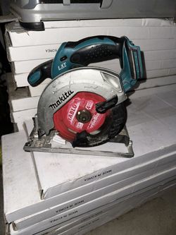 Makita 18v Skill Saw