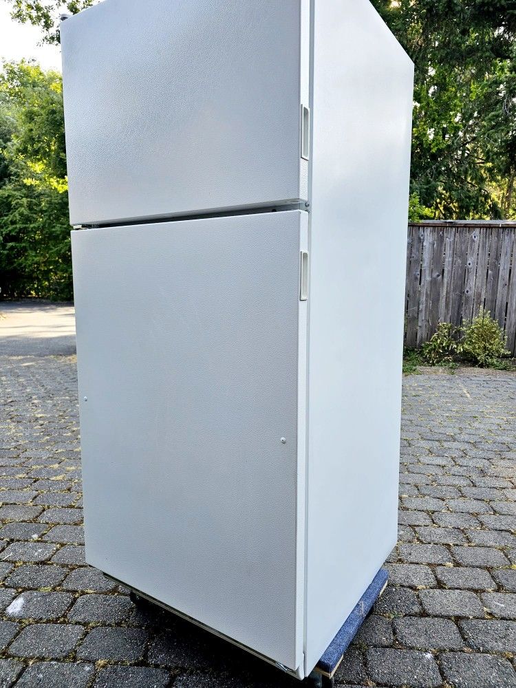 Refrigerator And Freezer